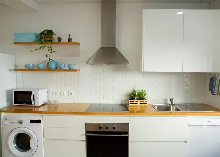 Casa Da Palmeira No Coracao De Апартаменты Авейру