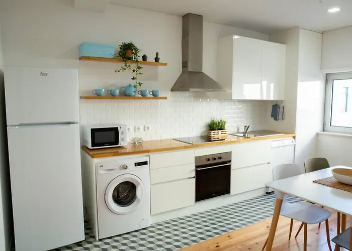 Апартаменты Casa Da Palmeira No Coracao De Авейру